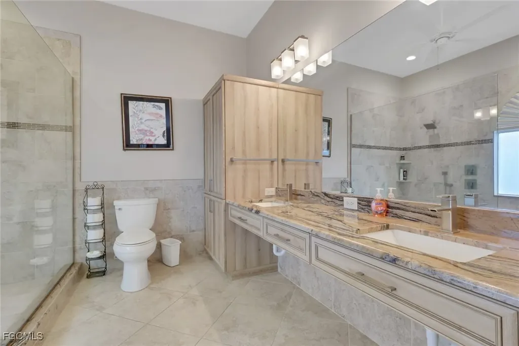 9519 Mariners Cove Lane S Fort Myers FL 33919