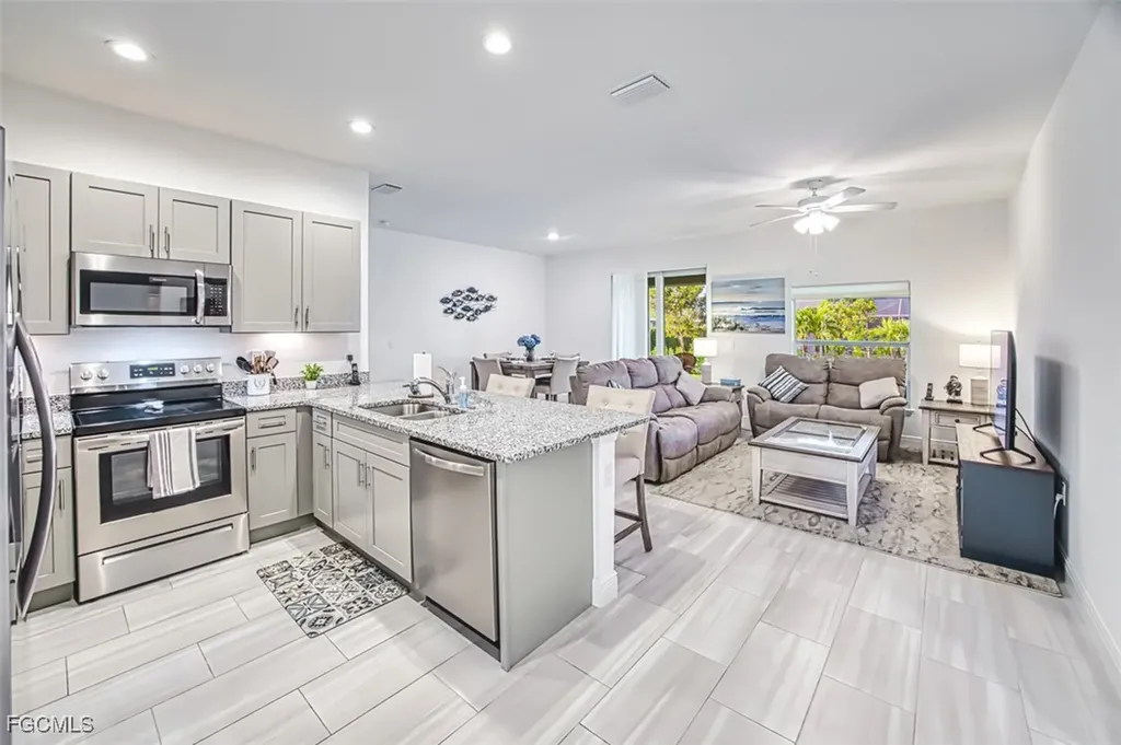 1012 NW 35th Place Cape Coral FL 33993