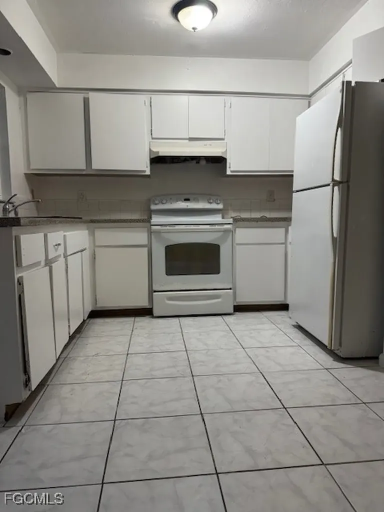 5526/5528 3rd Avenue Fort Myers FL 33907