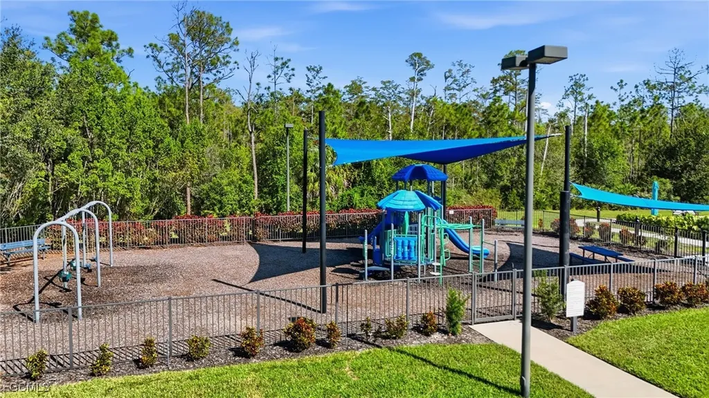 11745 Bowes Circle Fort Myers FL 33913