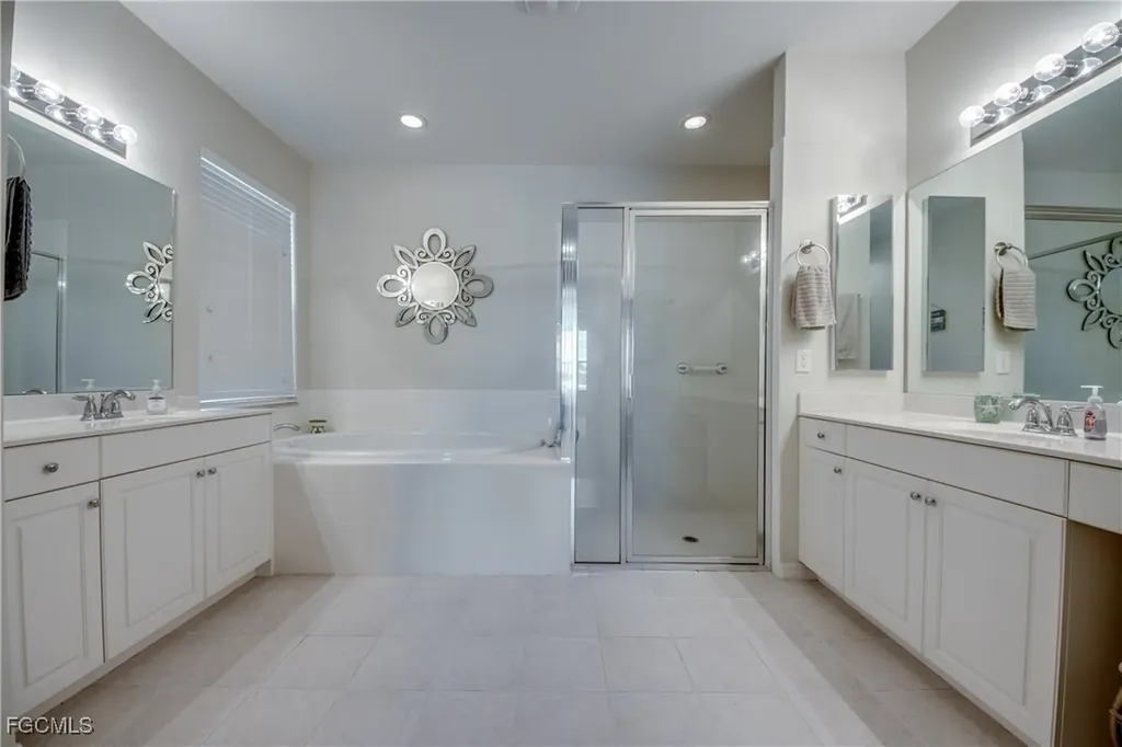 2647 Maraval Court Cape Coral FL 33991