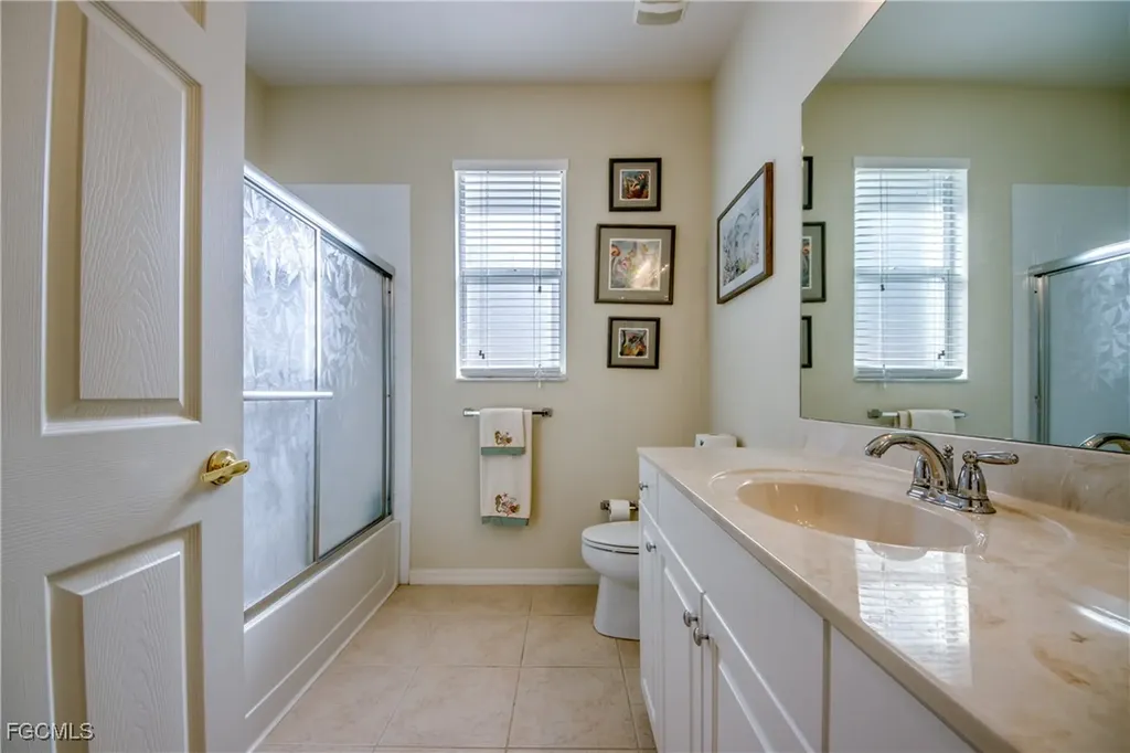 2647 Maraval Court Cape Coral FL 33991
