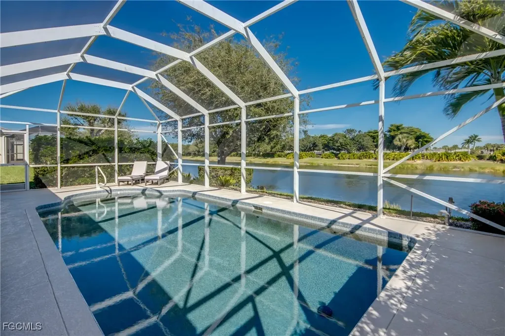 2647 Maraval Court Cape Coral FL 33991