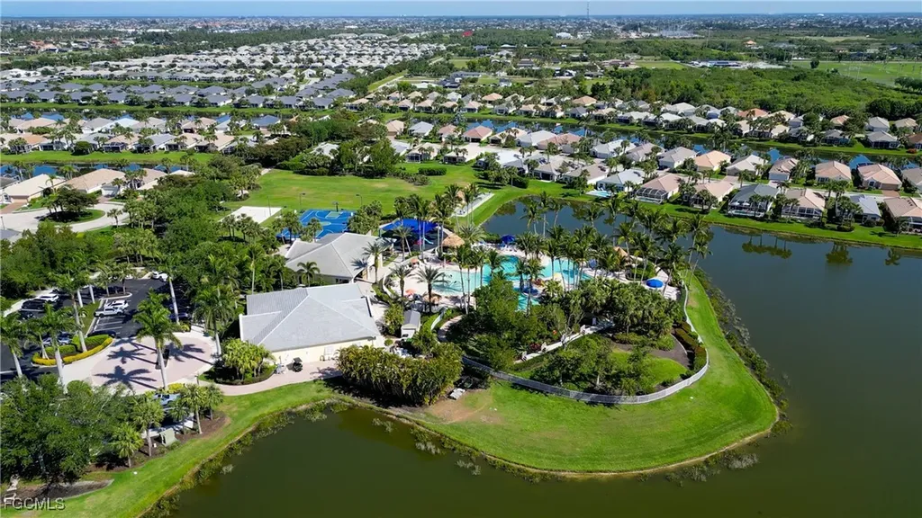 2647 Maraval Court Cape Coral FL 33991
