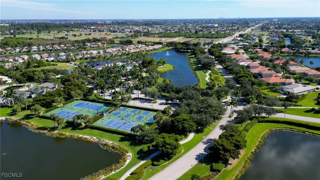 2647 Maraval Court Cape Coral FL 33991