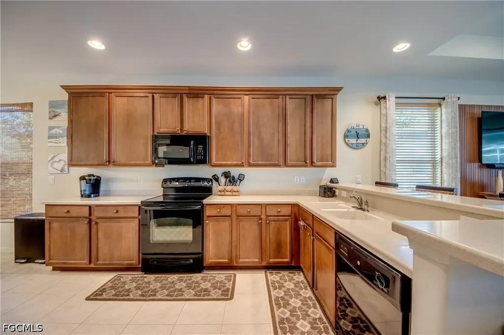 2647 Maraval Court Cape Coral FL 33991