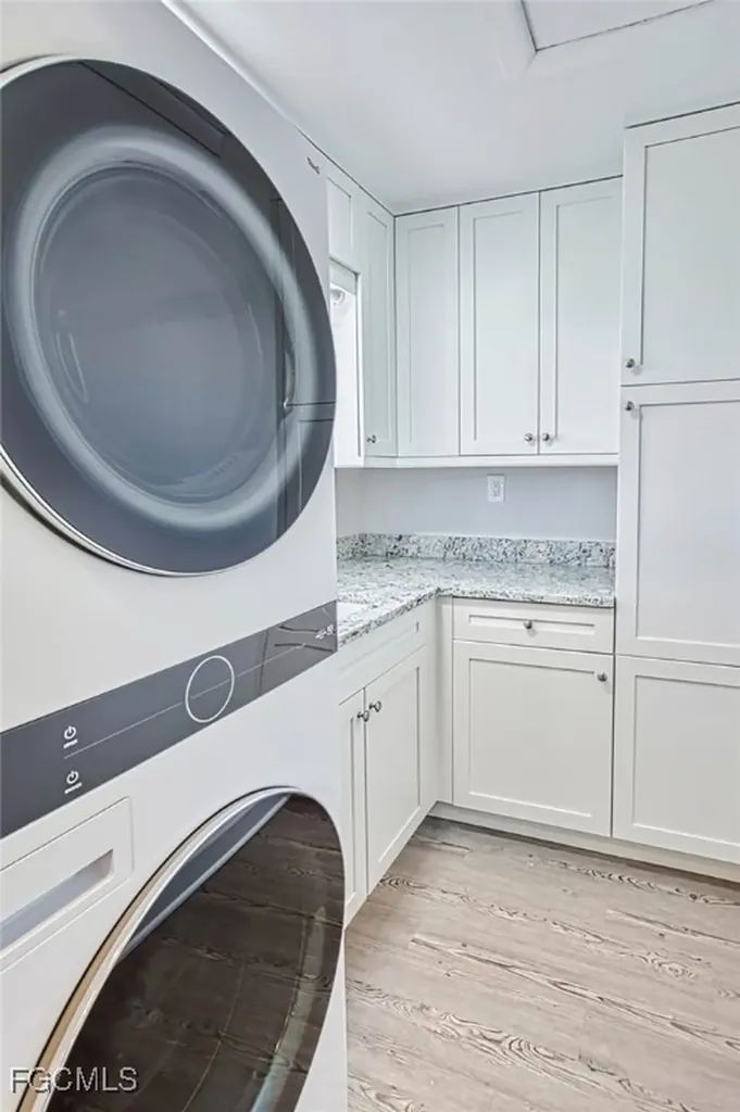 760 Sextant Drive Sanibel FL 33957