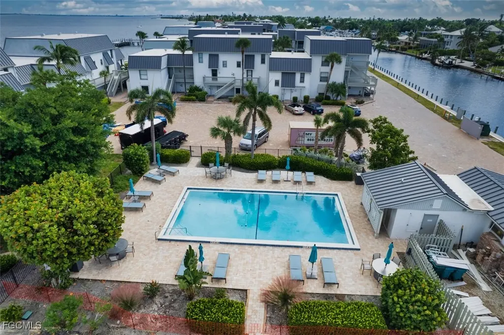 760 Sextant Drive Sanibel FL 33957