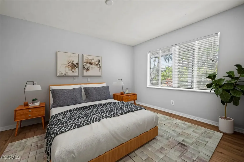 1570 Avion Place Naples FL 34104
