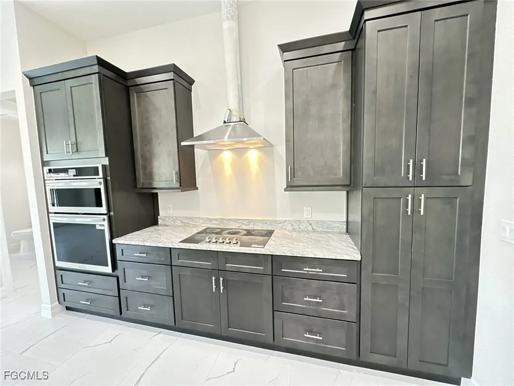 3915 Kismet Parkway W Cape Coral FL 33993