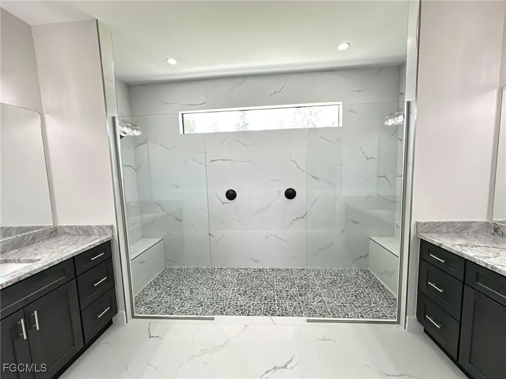 3915 Kismet Parkway W Cape Coral FL 33993