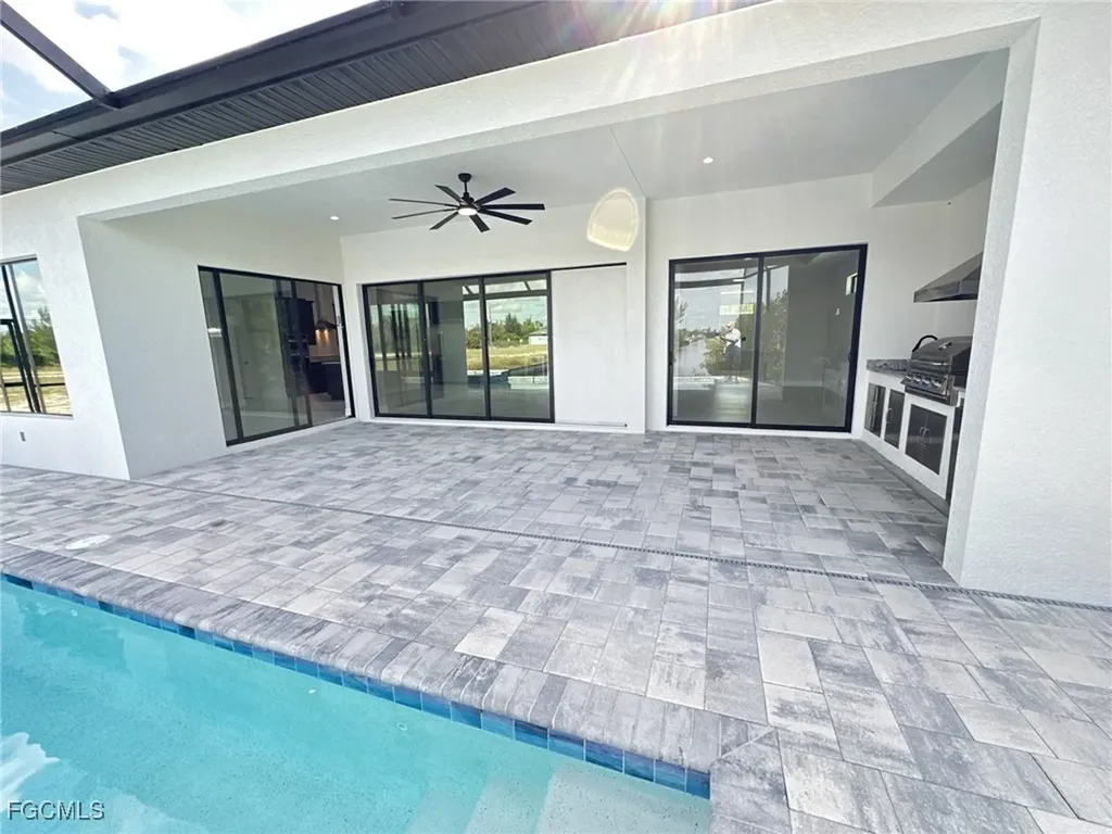 3915 Kismet Parkway W Cape Coral FL 33993