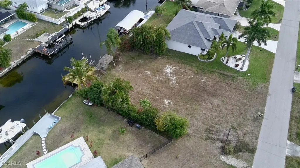 4819 SW 2nd Avenue Cape Coral FL 33914