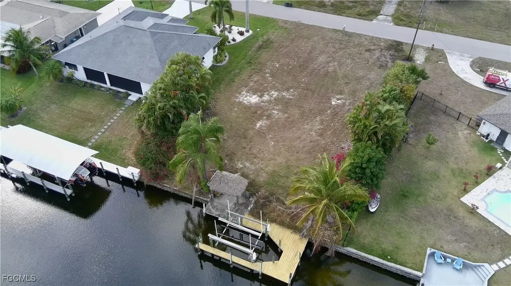 4819 SW 2nd Avenue Cape Coral FL 33914