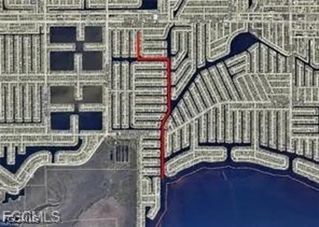 4819 SW 2nd Avenue Cape Coral FL 33914