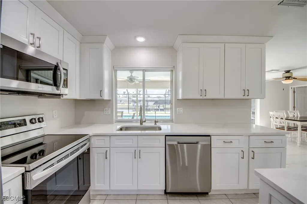 1106 Lorraine Court Cape Coral FL 33904