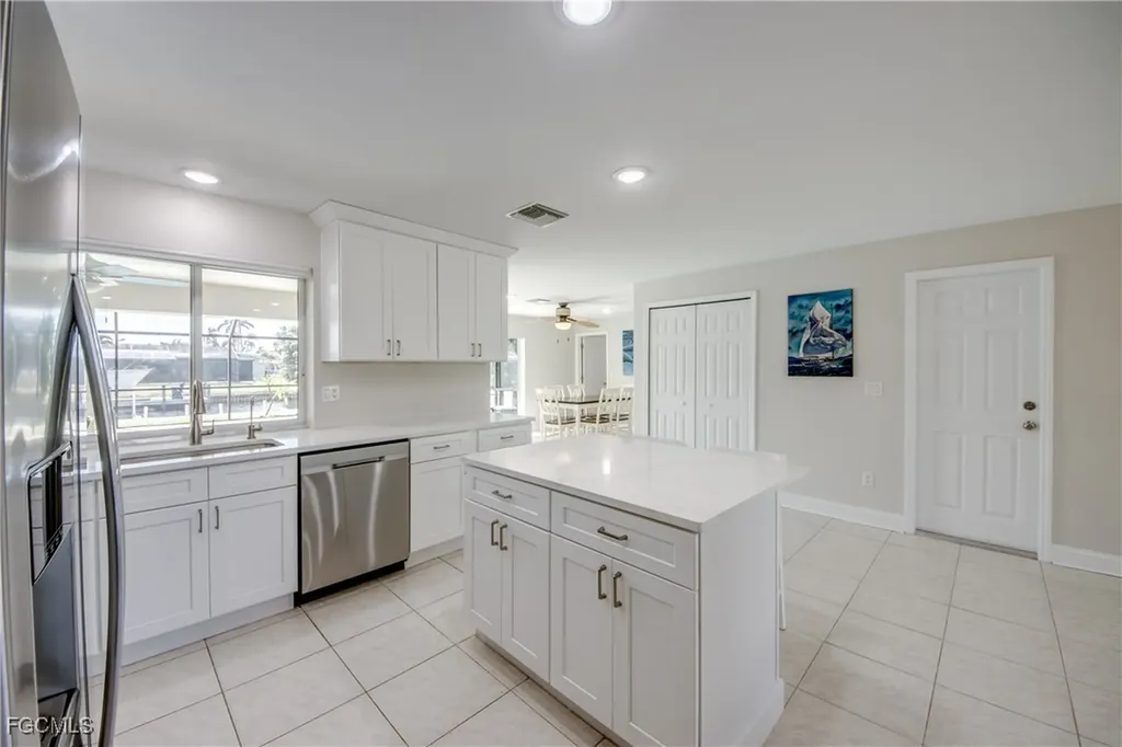 1106 Lorraine Court Cape Coral FL 33904