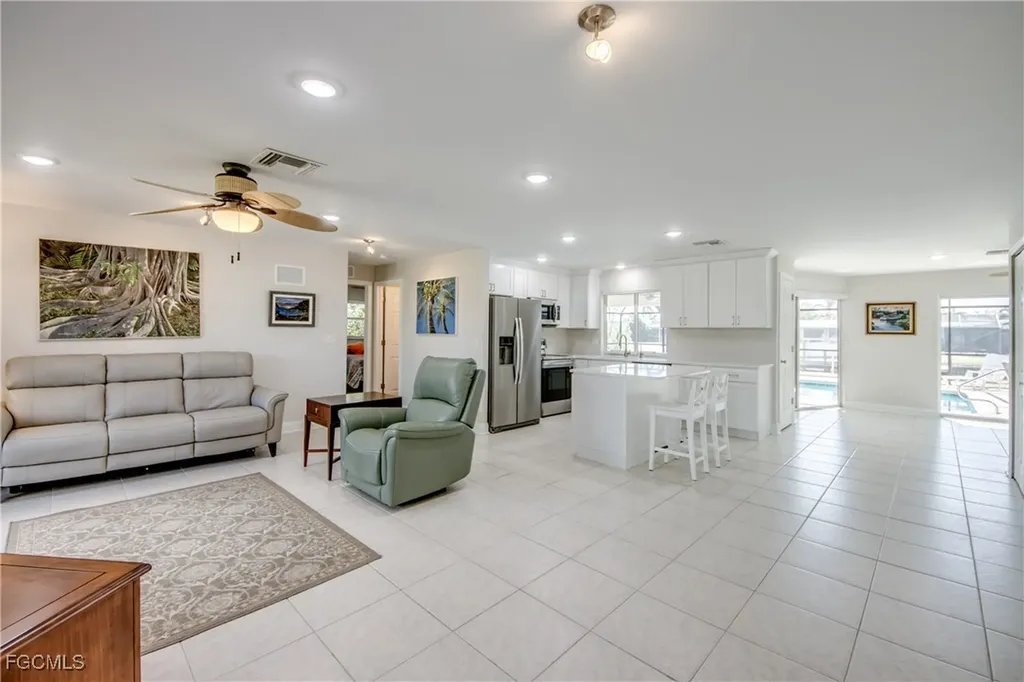 1106 Lorraine Court Cape Coral FL 33904