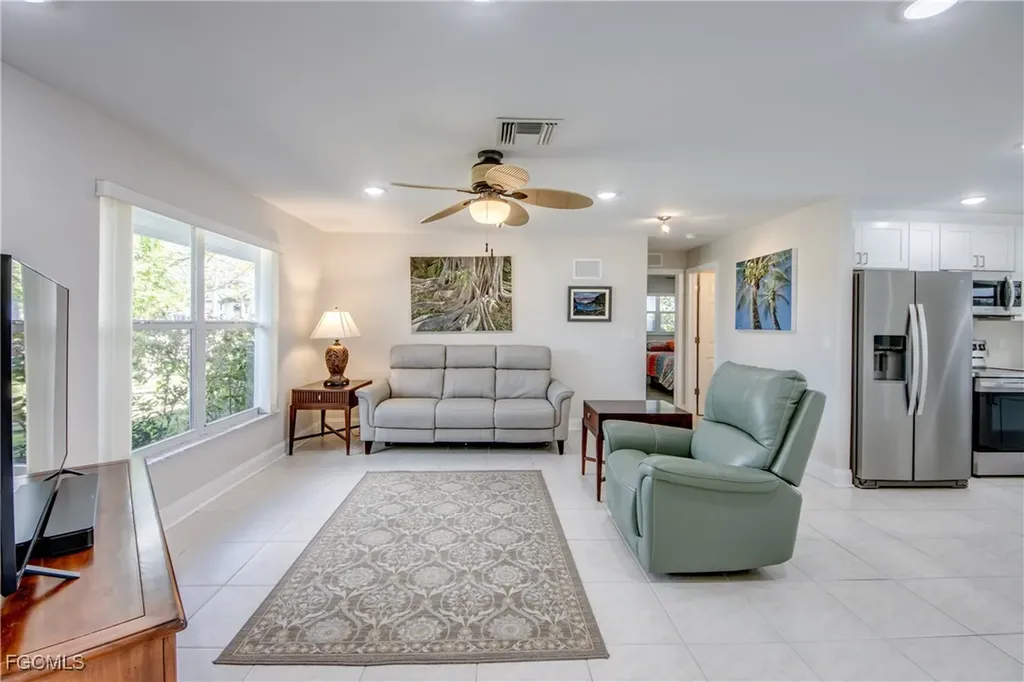 1106 Lorraine Court Cape Coral FL 33904