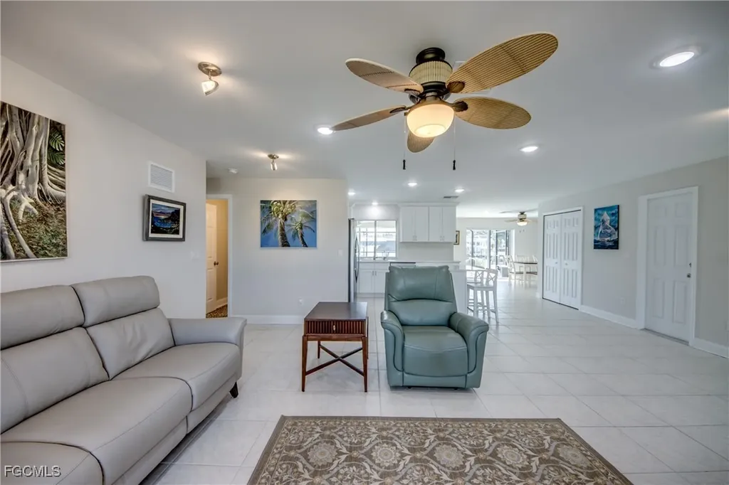 1106 Lorraine Court Cape Coral FL 33904