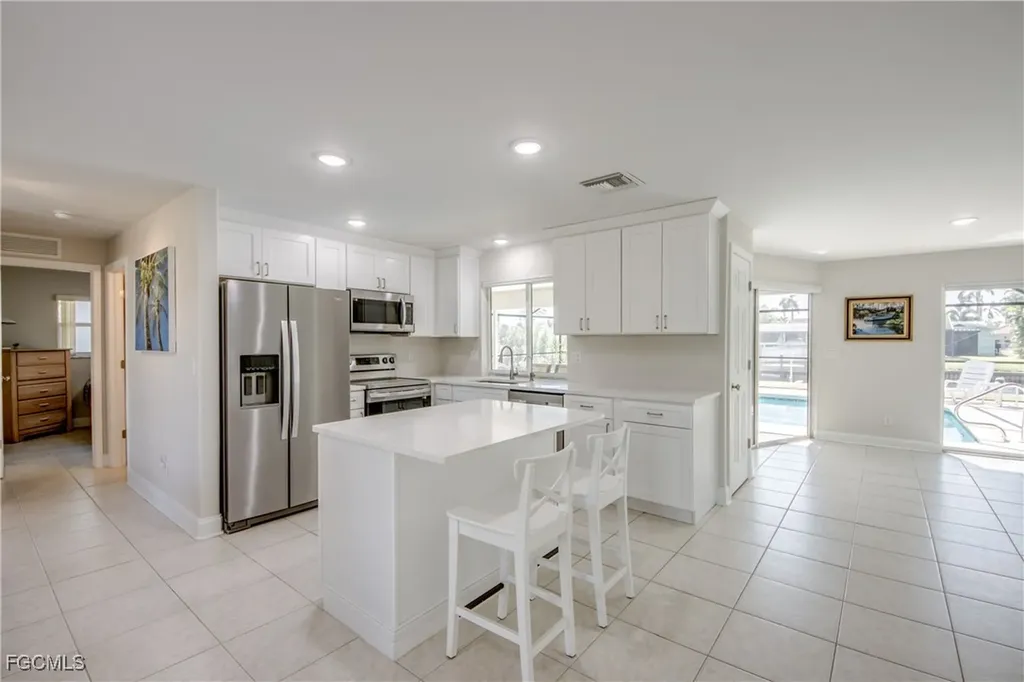 1106 Lorraine Court Cape Coral FL 33904