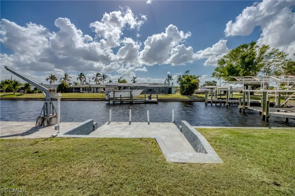 1106 Lorraine Court Cape Coral FL 33904