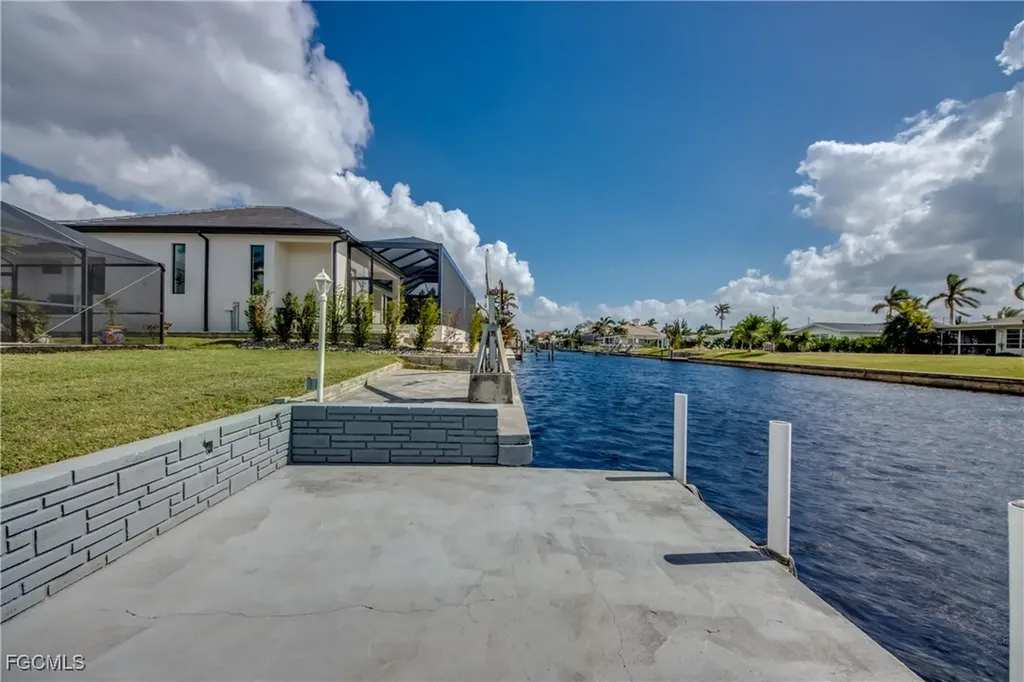 1106 Lorraine Court Cape Coral FL 33904
