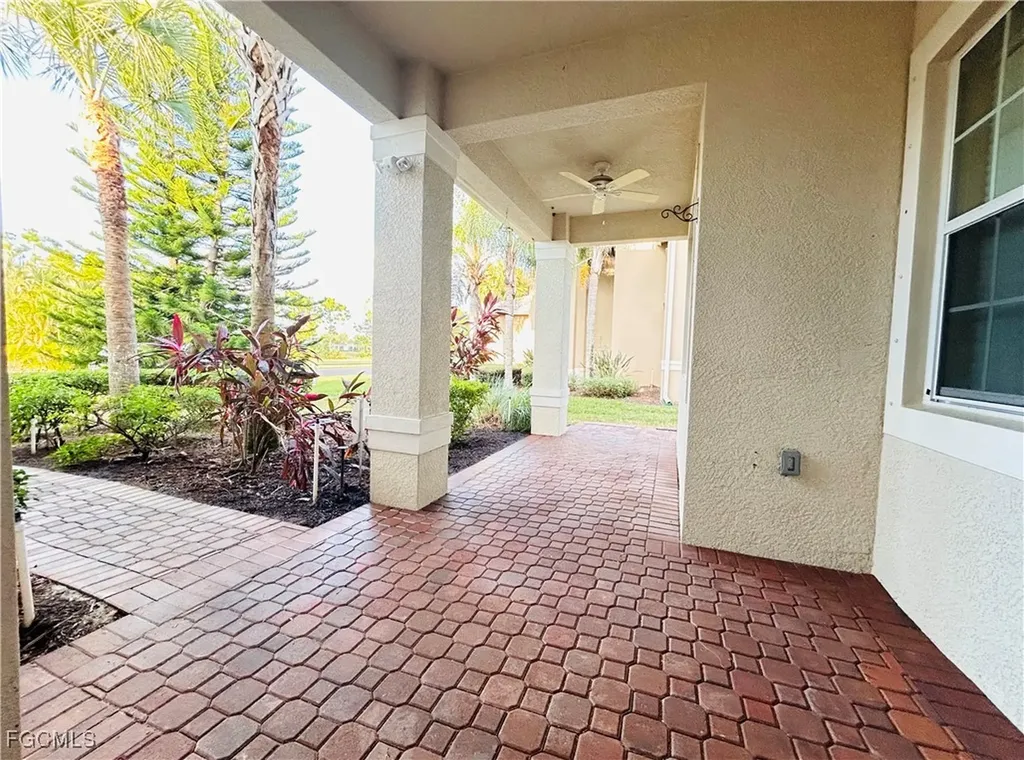 11079 Sparkleberry Drive S Fort Myers FL 33913