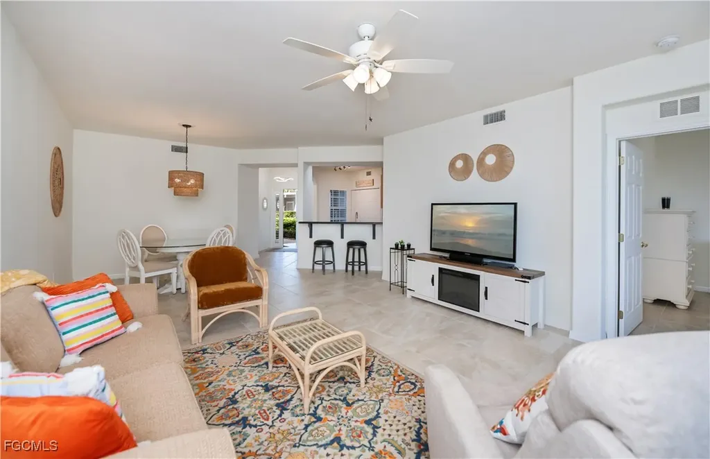 10109 Colonial Country Club Boulevard Fort Myers FL 33913