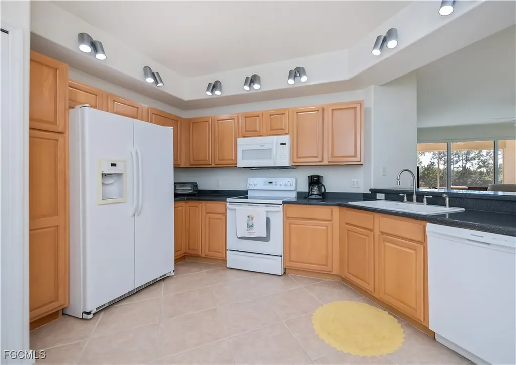 10109 Colonial Country Club Boulevard Fort Myers FL 33913