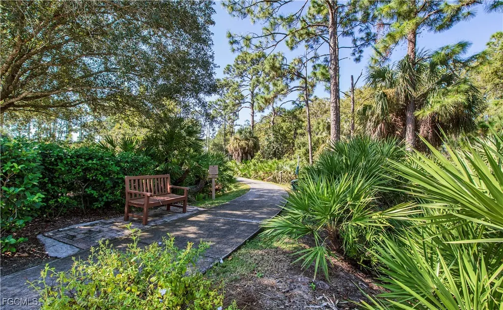 10109 Colonial Country Club Boulevard Fort Myers FL 33913