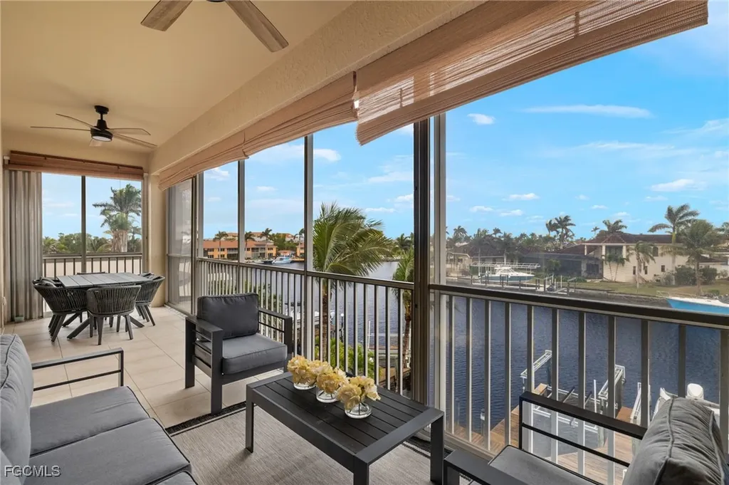 1814 Beach Parkway Cape Coral FL 33904