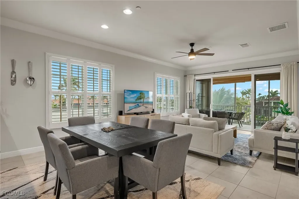 1814 Beach Parkway Cape Coral FL 33904