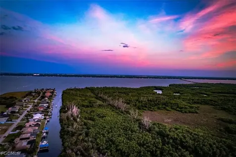 1787 Four Mile Cove Parkway Cape Coral FL 33990