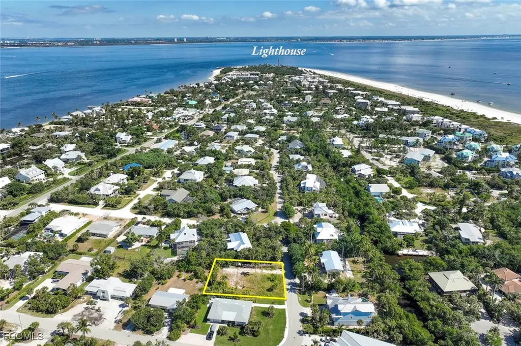 524 Lagoon Drive Sanibel FL 33957