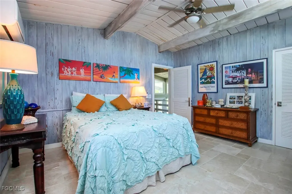 2667 Coconut Drive Sanibel FL 33957