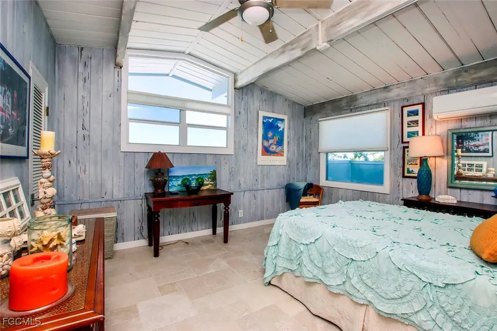 2667 Coconut Drive Sanibel FL 33957