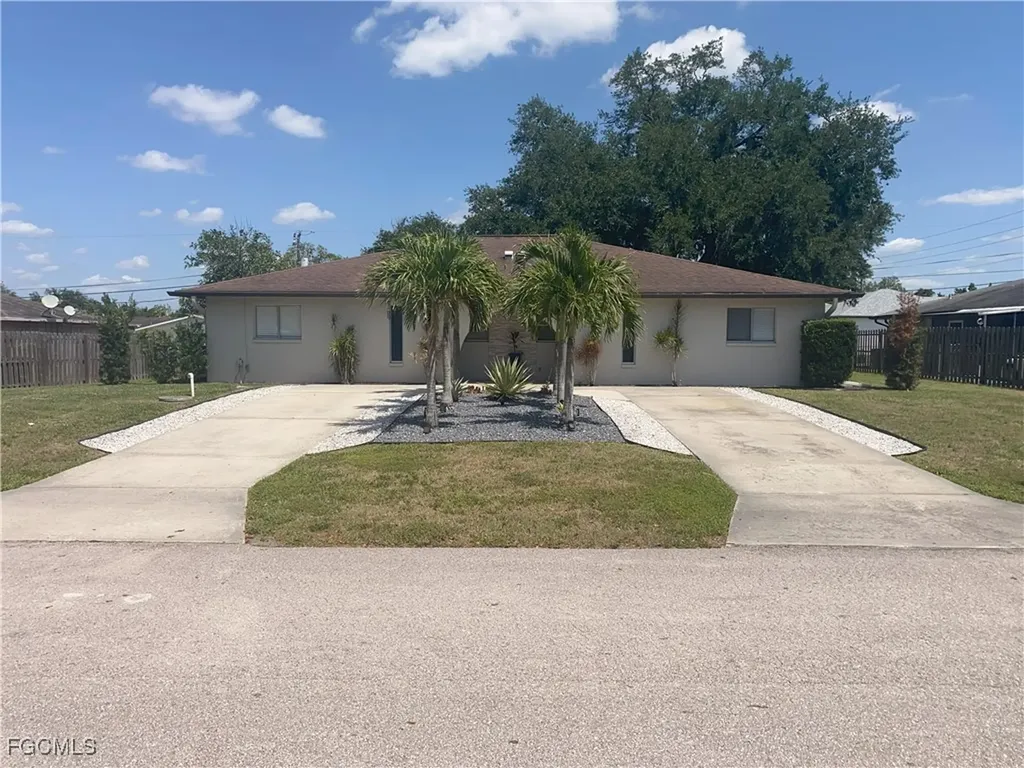 2258 Iris Way Fort Myers FL 33905