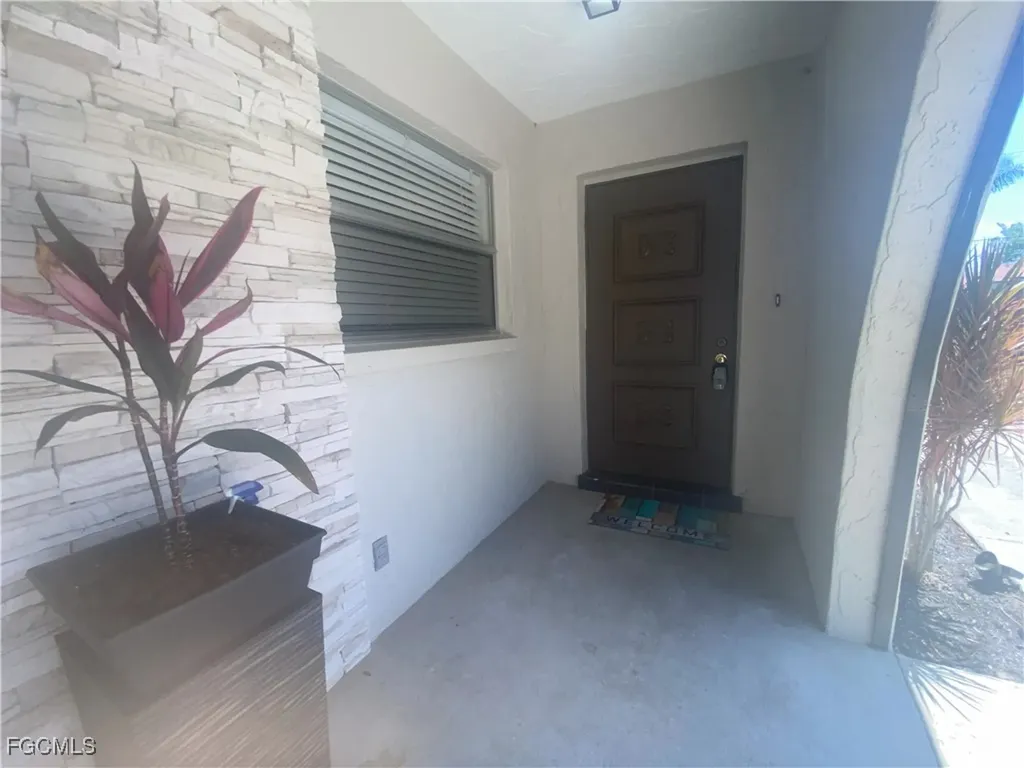 2258 Iris Way Fort Myers FL 33905
