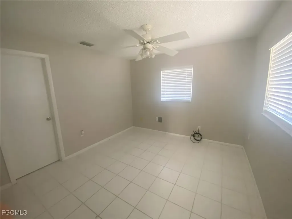 2258 Iris Way Fort Myers FL 33905