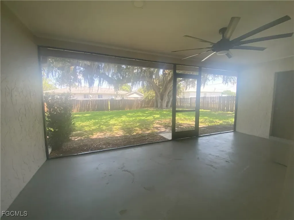 2258 Iris Way Fort Myers FL 33905