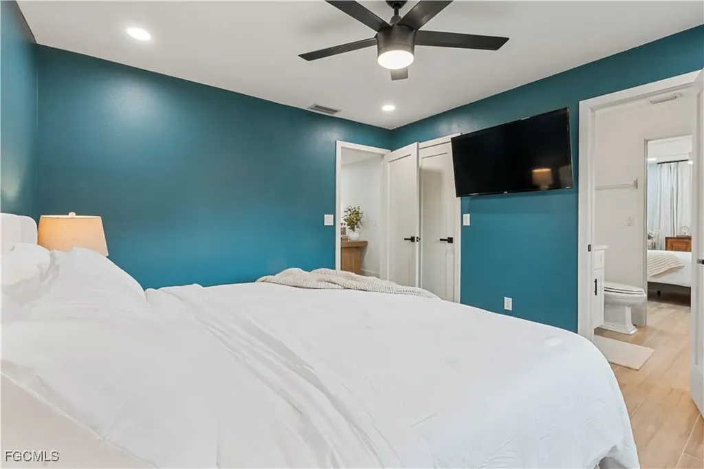 2412 La Salle Avenue Fort Myers FL 33907