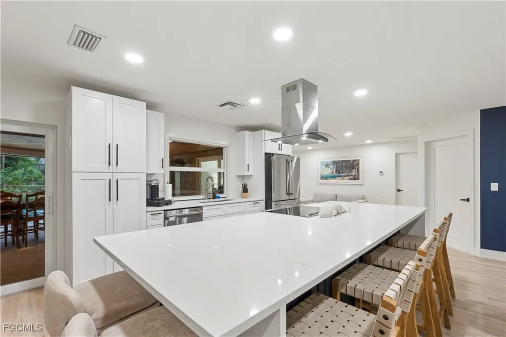 2412 La Salle Avenue Fort Myers FL 33907