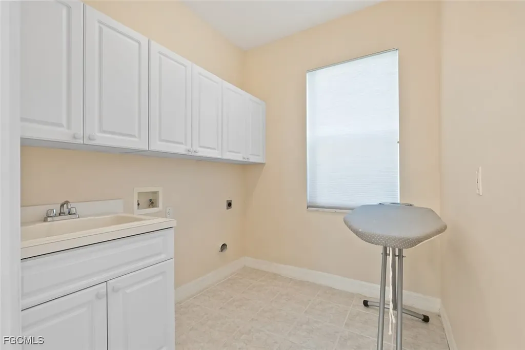 8711 Kilkenny Court Fort Myers FL 33912