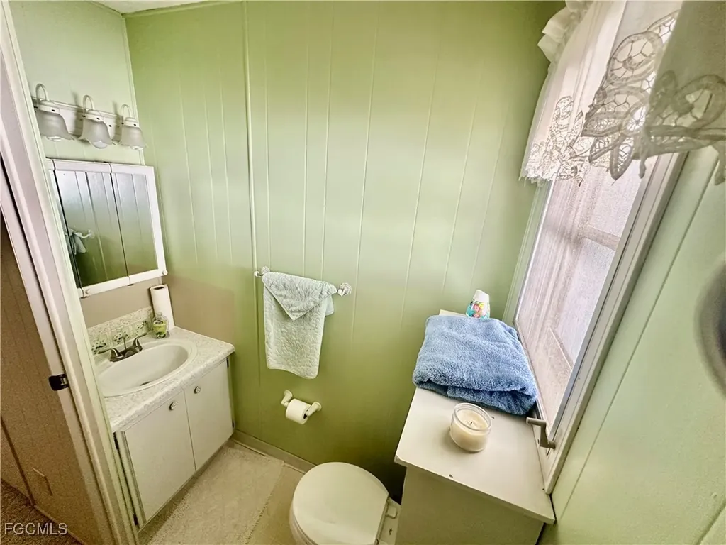 208 Brandywine Lane North Fort Myers FL 33917