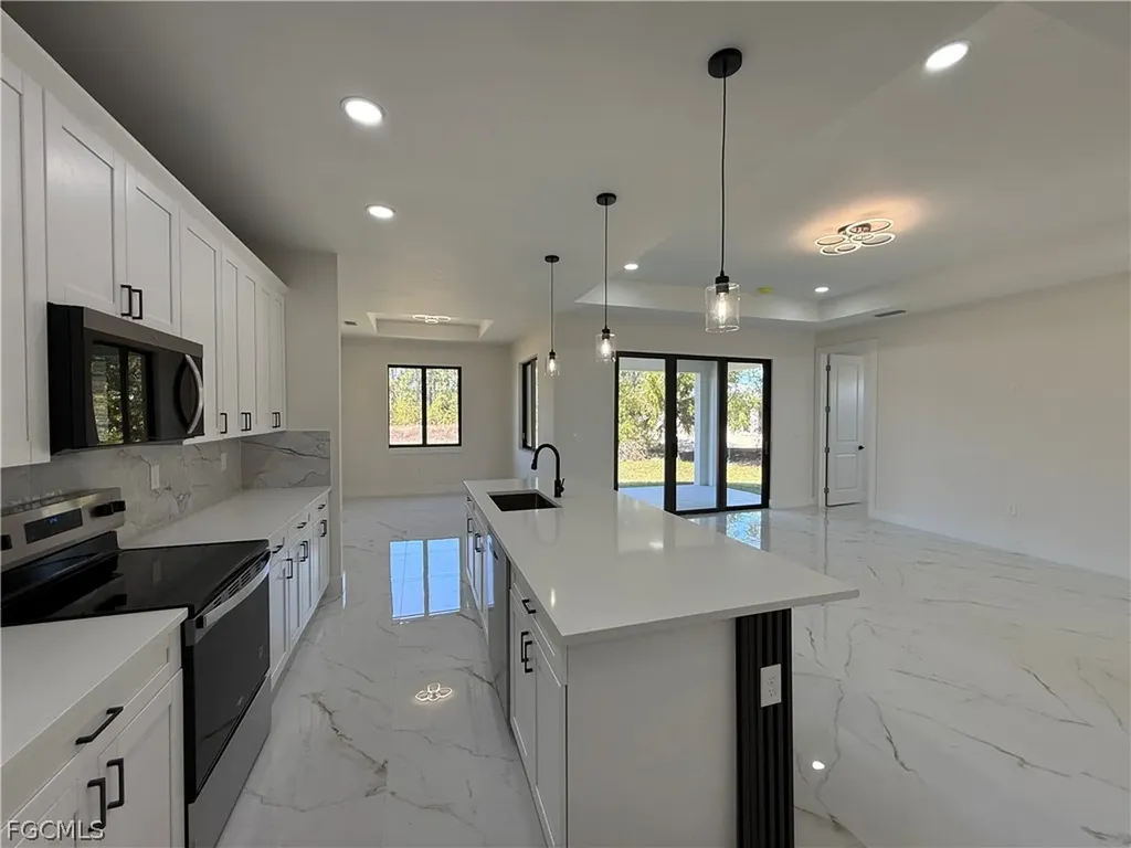 716 Castlestone Avenue S Lehigh Acres FL 33974