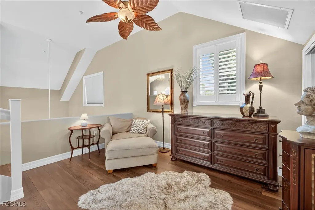 821 James Street Fort Myers FL 33916