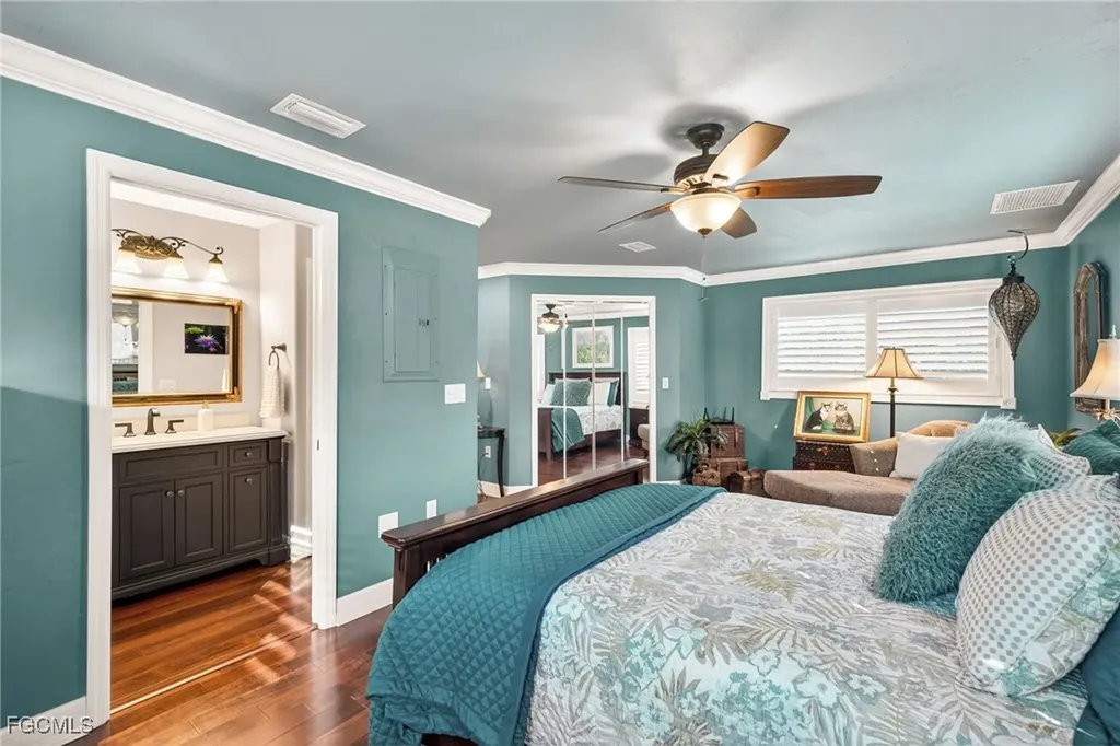 821 James Street Fort Myers FL 33916