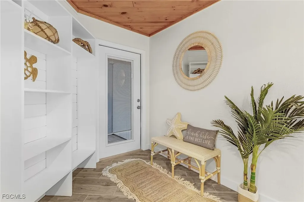 467 Madison Court Fort Myers Beach FL 33931