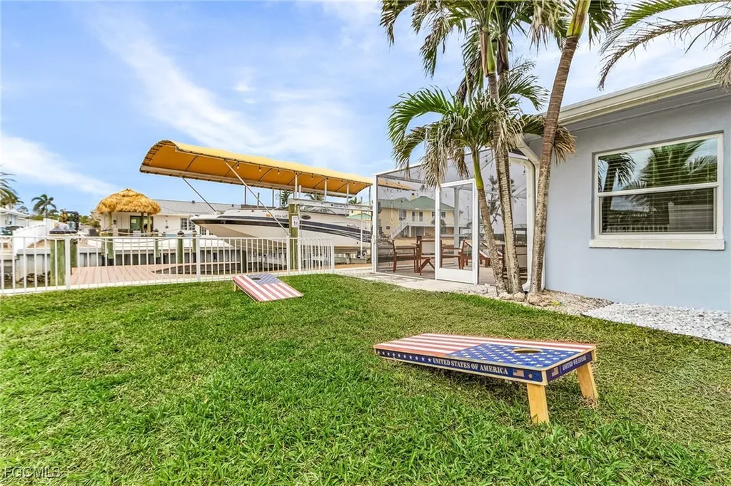 467 Madison Court Fort Myers Beach FL 33931